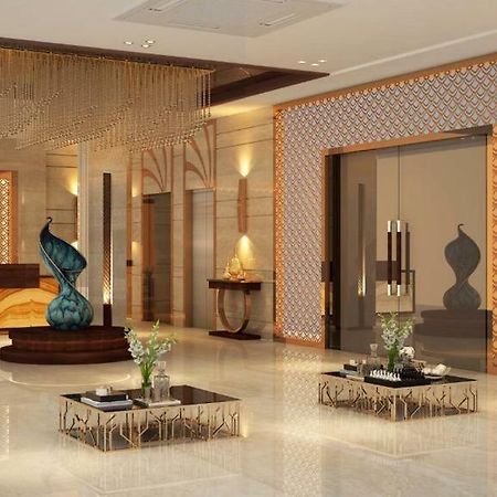 Hotel Palm Luxury In Mainpuri Exterior photo