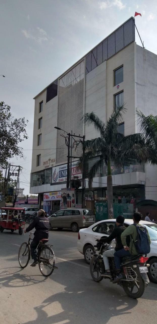Hotel Palm Luxury In Mainpuri Exterior photo